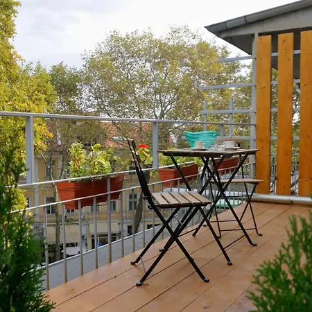 Διαμέρισμα Attic - атик студио *