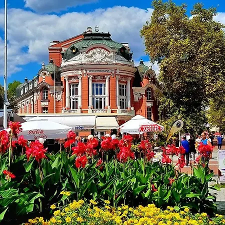 Attic * ヴァルナ