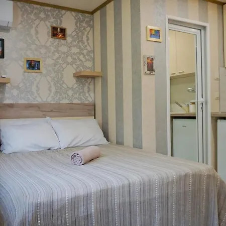 Apartmán Attic - атик студио *