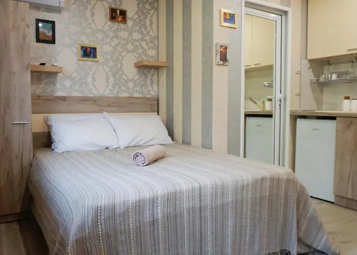 Attic - атик студио Apartamento